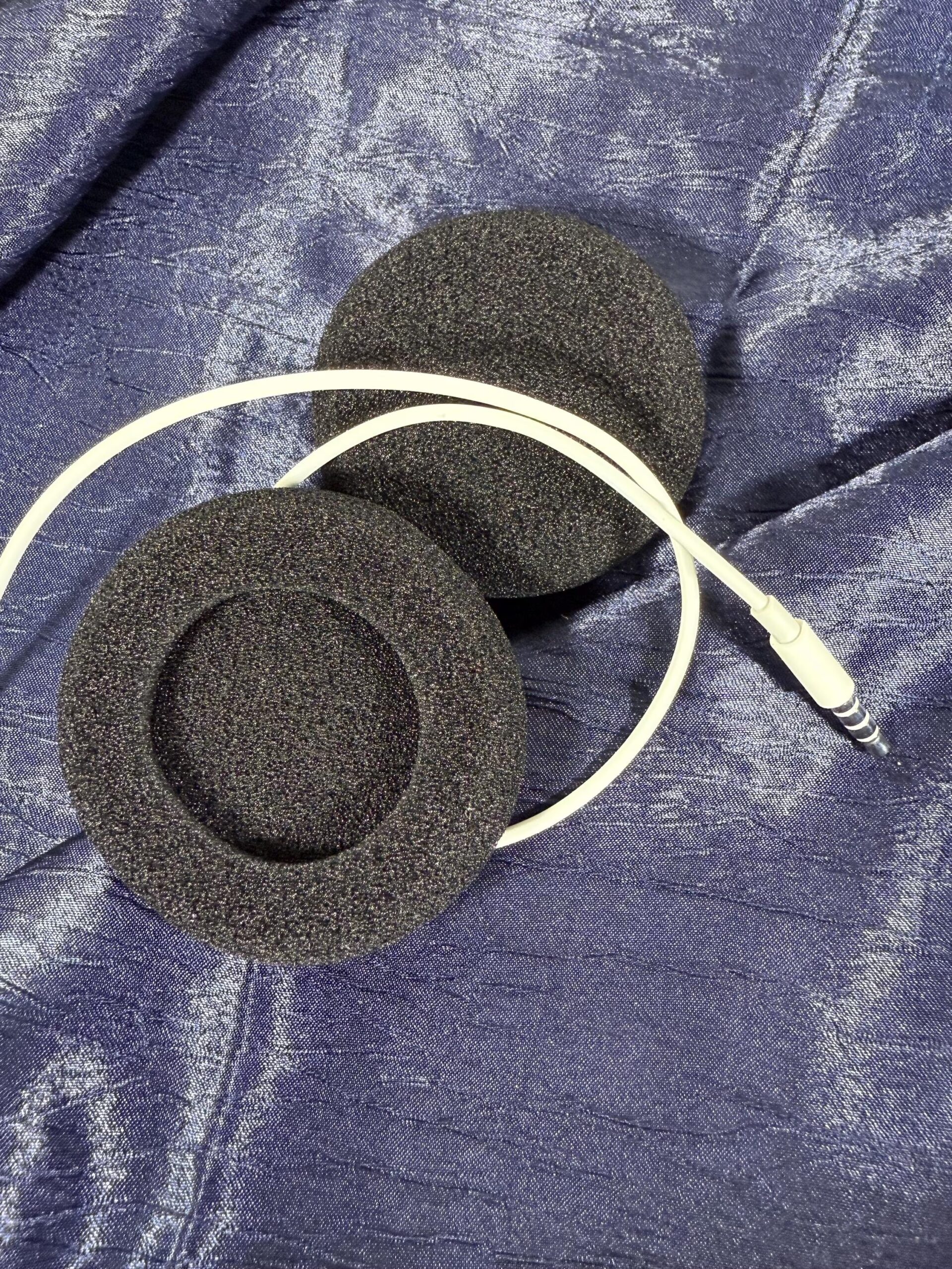 Replacement Foam Pads for On-Ear Headphones - Image 2
