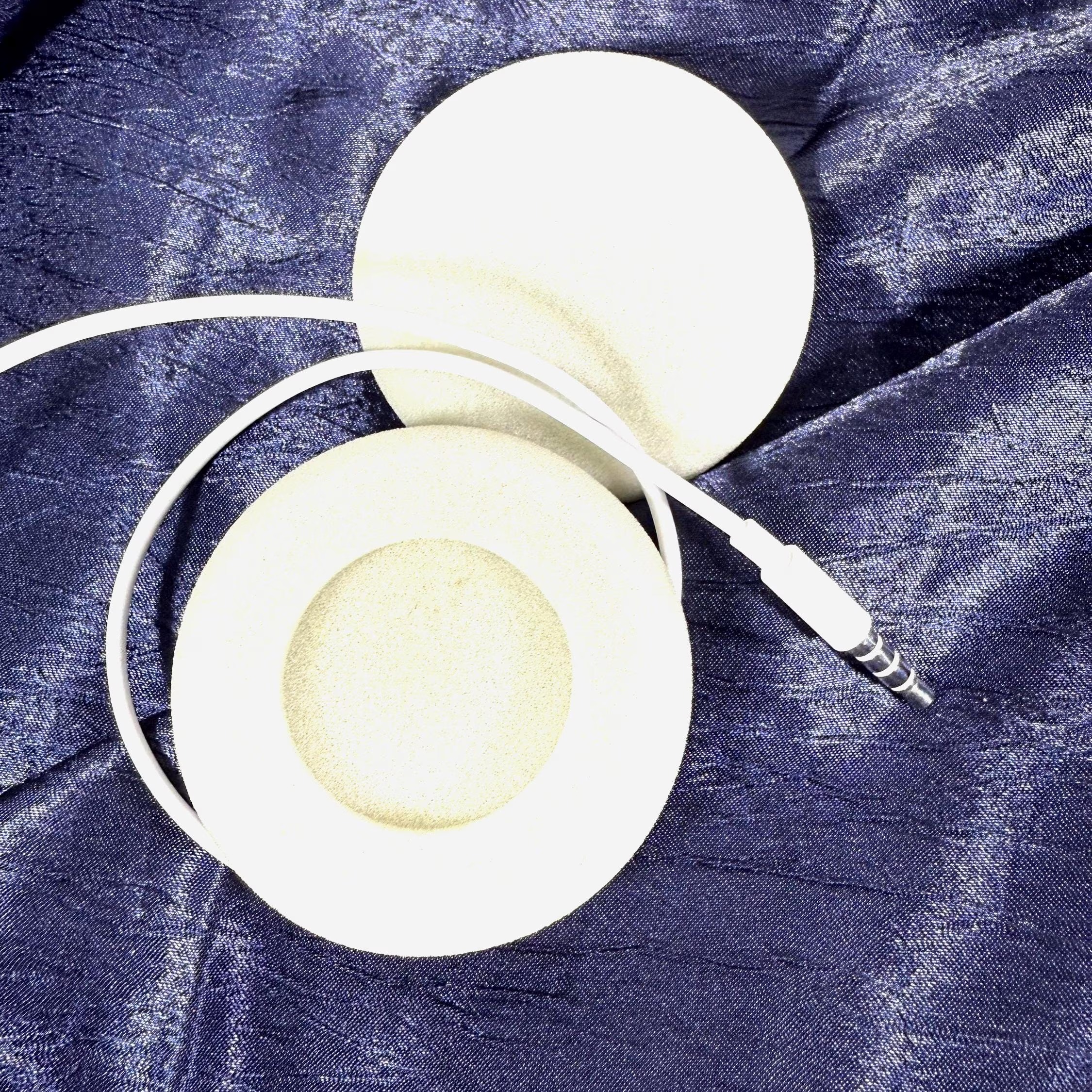 Replacement Foam Pads for On-Ear Headphones - Image 3